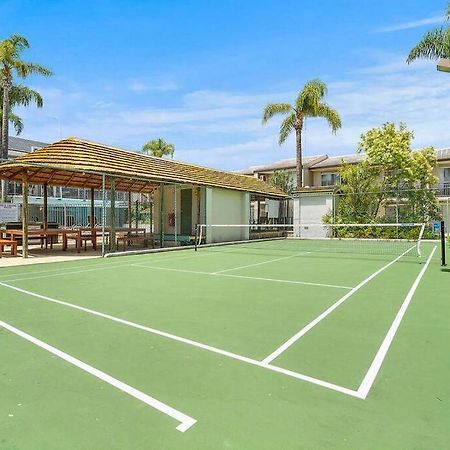 Oasis Mandurah Resort Exterior photo